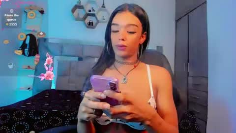 Snapshot of gigitremblay chatting on July 13, 9:17 pm gigitremblay online show from July 13, 9:17 pm