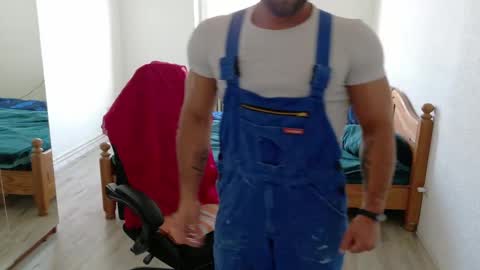 Moki online show from April 15, 2:13 pm