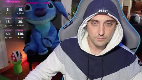 Snapshot of gil_gamesh2nd chatting on October 26, 1:39 pm Mirko online show from October 26, 1:39 pm