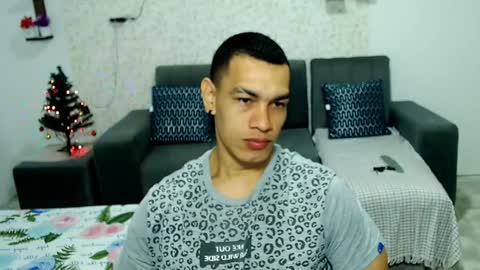 Snapshot of gilbert_marquez chatting on December 21, 11:33 am GILBERT online show from December 21, 11:33 am