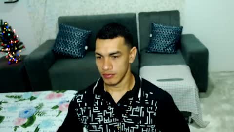 Snapshot of gilbert_marquez chatting on December 29, 11:40 am GILBERT online show from December 29, 11:40 am