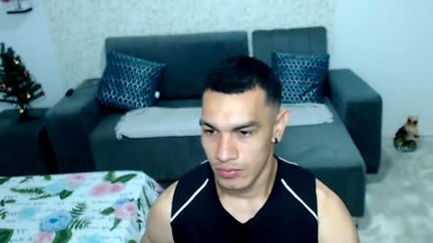 Snapshot of gilbert_marquez chatting on December 31, 11:31 am GILBERT online show from December 31, 11:31 am