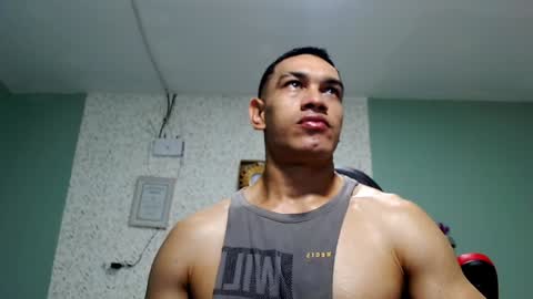 Snapshot of gilbert_marquez chatting on January 12, 11:07 am GILBERT online show from January 12, 11:07 am