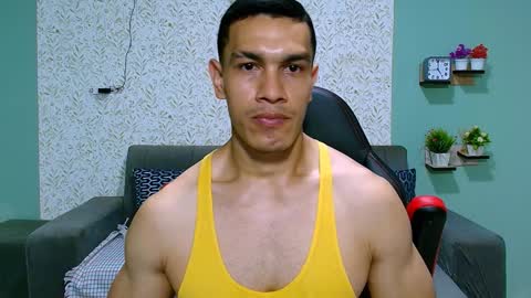 Snapshot of gilbert_marquez chatting on January 27, 1:48 am GILBERT online show from January 27, 1:48 am