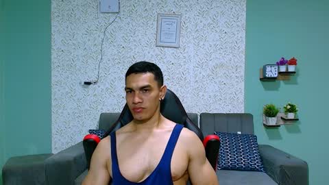 Snapshot of gilbert_marquez chatting on January 29, 11:04 pm GILBERT online show from January 29, 11:04 pm