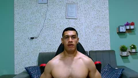 Snapshot of gilbert_marquez chatting on February 2, 3:28 pm GILBERT online show from February 2, 3:28 pm