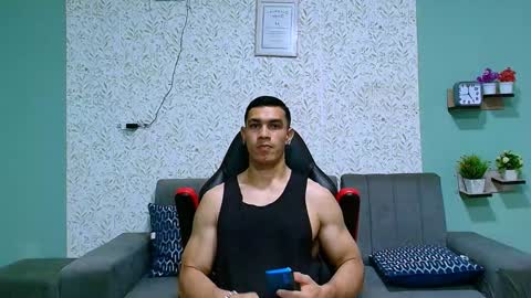 Snapshot of gilbert_marquez chatting on February 5, 5:20 pm GILBERT online show from February 5, 5:20 pm