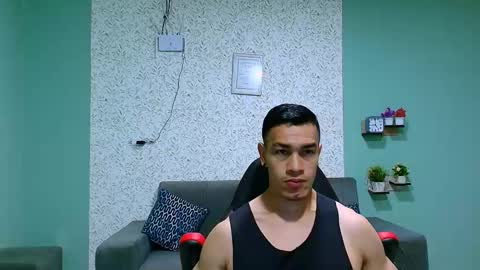 Snapshot of gilbert_marquez chatting on February 25, 10:58 am GILBERT online show from February 25, 10:58 am