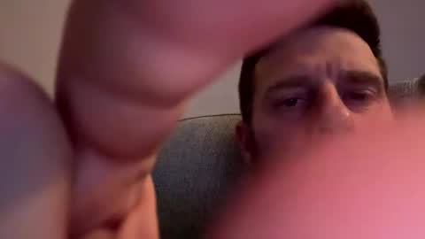 Snapshot of gilbertinio chatting on February 14, 11:09 pm Gilbert online show from February 14, 11:09 pm