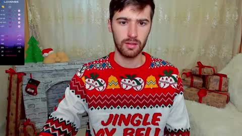 gilbertogonzales online show from December 3, 5:53 am