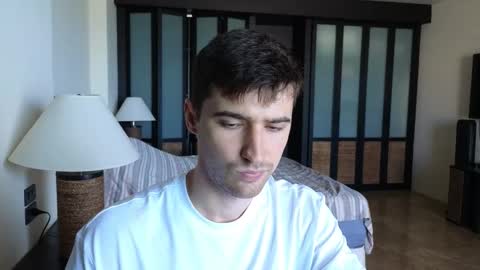 gilbertogonzales online show from November 9, 4:22 am