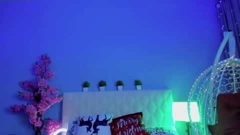 Gina online show from February 5, 2:49 am