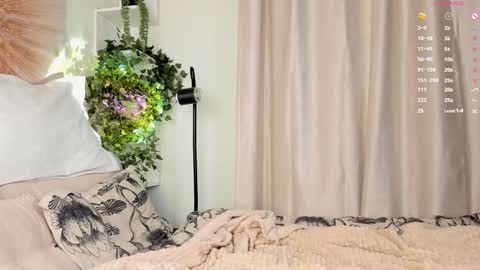 Snapshot of gina_vicious chatting on January 9, 9:26 pm Gina online show from January 9, 9:26 pm