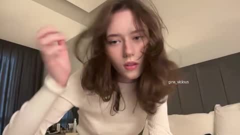 Snapshot of gina_vicious chatting on October 10, 1:32 pm Gina online show from October 10, 1:32 pm