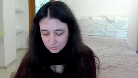 Kate online show from April 15, 8:32 am