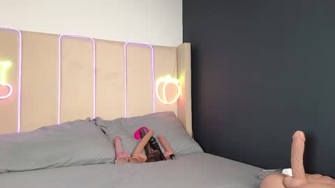 Gina Cali online show from February 5, 4:17 am