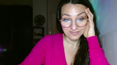 GinaONeon online show from February 7, 10:09 pm