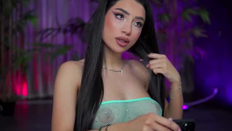 Gina online show from October 22, 6:51 pm