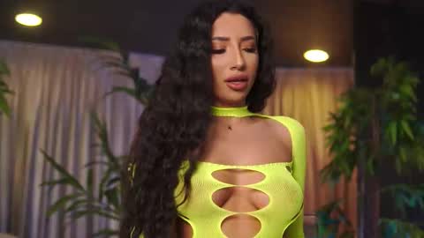 Gina online show from March 8, 8:12 pm