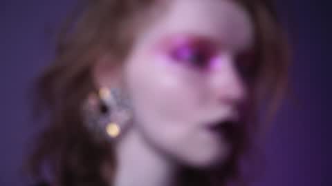        im expecting 350 thumbs up on my altar   online show from January 3, 10:08 pm