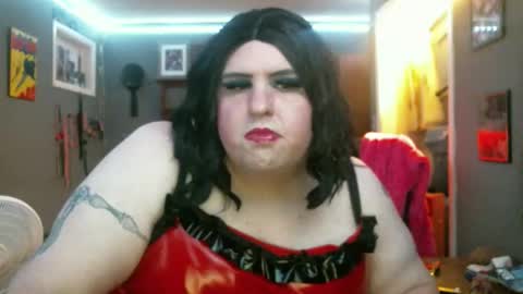 Snapshot of ginny_dominatrix chatting on February 23, 5:32 pm ginny ray online show from February 23, 5:32 pm