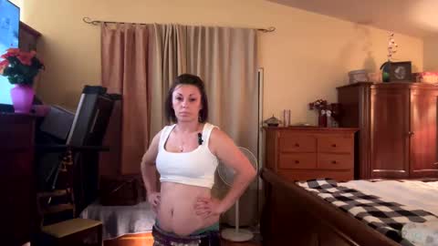 Snapshot of ginny_rose chatting on January 2, 2:00 am Ginny Rose online show from January 2, 2:00 am