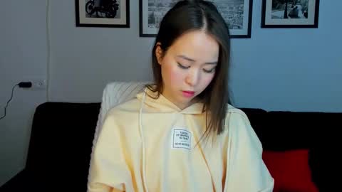 Snapshot of ginnycherry chatting on February 8, 9:04 pm Ginny online show from February 8, 9:04 pm