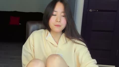 Snapshot of ginnycherry chatting on February 13, 1:48 pm Ginny online show from February 13, 1:48 pm