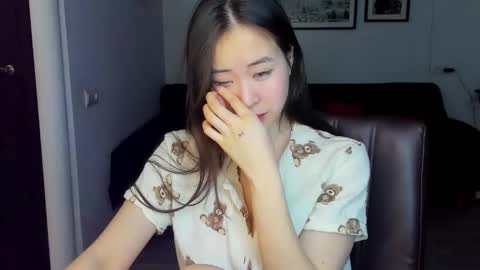 Snapshot of ginnycherry chatting on February 22, 12:49 am Ginny online show from February 22, 12:49 am