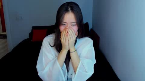 Snapshot of ginnycherry chatting on March 2, 9:01 pm Ginny online show from March 2, 9:01 pm