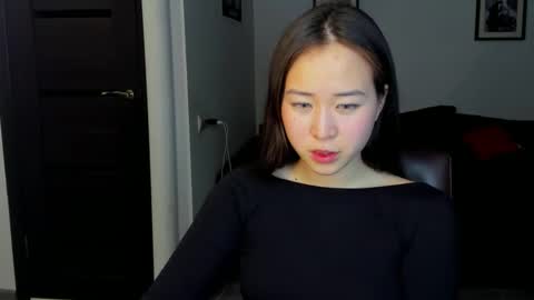 Snapshot of ginnycherry chatting on March 4, 9:43 pm Ginny online show from March 4, 9:43 pm