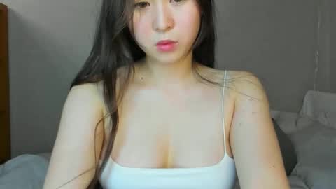 Snapshot of ginnycherry chatting on October 28, 7:49 pm Ginny online show from October 28, 7:49 pm