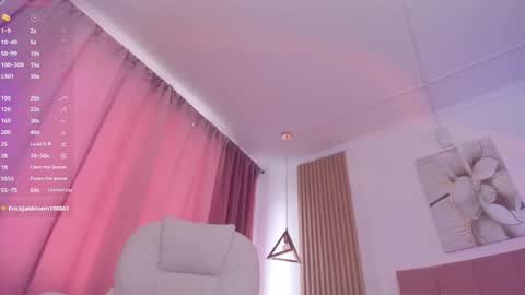 Snapshot of ginnywett chatting on February 20, 5:18 pm Kendall online show from February 20, 5:18 pm