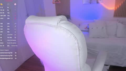 Snapshot of ginnywett chatting on February 24, 9:31 pm Kendall online show from February 24, 9:31 pm