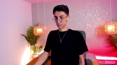 Gio Carangi online show from March 4, 3:01 am