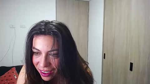 Giorgia online show from February 10, 10:58 pm