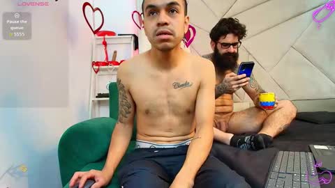 gio_lorenz online show from February 12, 1:17 pm