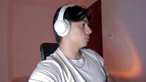 GioRusso online show from October 28, 4:38 am