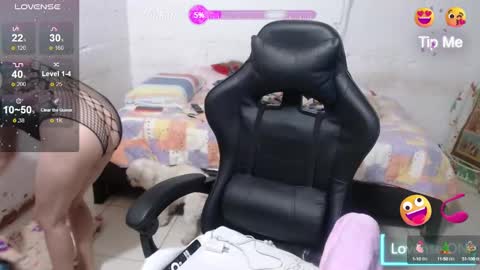 Mary online show from January 12, 3:07 am