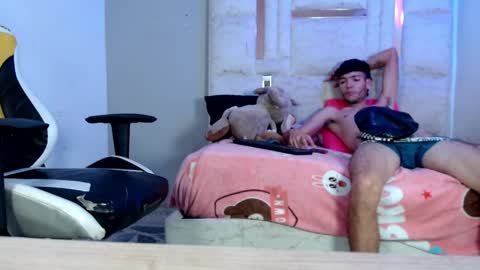 GIORGIO online show from April 14, 10:05 pm