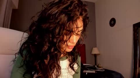 Giovanna  online show from February 27, 6:13 am