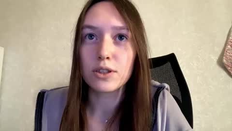 Melisa online show from April 16, 9:21 am