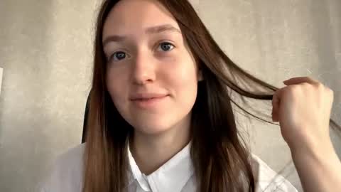 Melisa online show from April 21, 1:42 am