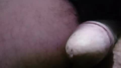 Snapshot of giovannyca chatting on December 4, 6:11 am GuidoGiovan online show from December 4, 6:11 am