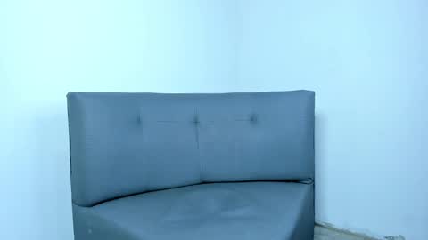 Snapshot of giraldo_giraldo chatting on January 16, 12:09 pm Giraldo online show from January 16, 12:09 pm