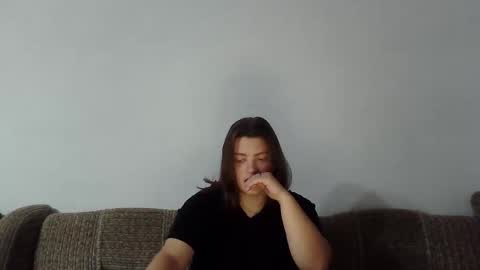 Snapshot of girl_leya chatting on September 18, 8:55 pm girl_leya online show from September 18, 8:55 pm