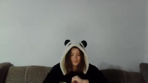 Snapshot of girl_leya chatting on September 26, 7:51 pm girl_leya online show from September 26, 7:51 pm