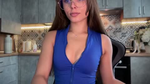 Snapshot of girl_next_door19 chatting on September 15, 5:51 am Sabi ------ online show from September 15, 5:51 am