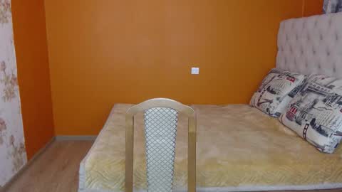 Snapshot of girl_summer97 chatting on November 11, 1:44 pm Katia online show from November 11, 1:44 pm