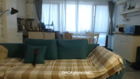 Girlfriend online show from September 15, 2:28 pm